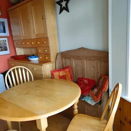 Hidden Hearts & Hottub Apartament